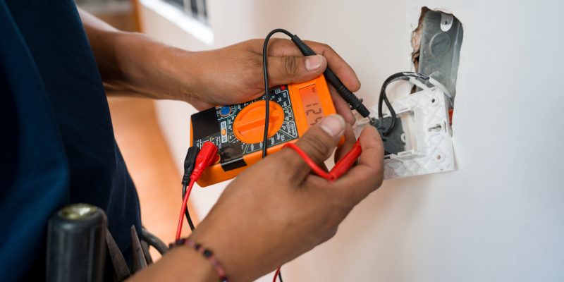 Four Reasons to Have an Experienced Electrical Contractor on Your Side